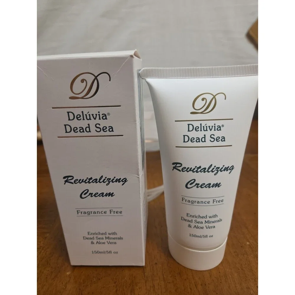 Deluvia Dead Sea Gift Set Mineral Mud Mask Revitalizing Cream Cleanser Toner